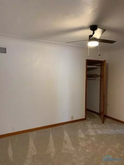534 W Main St, Deshler, OH 43516 photo 9