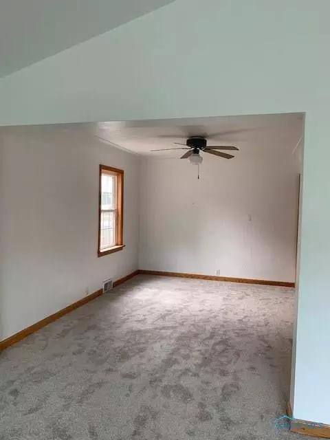 534 W Main St, Deshler, OH 43516 photo 15
