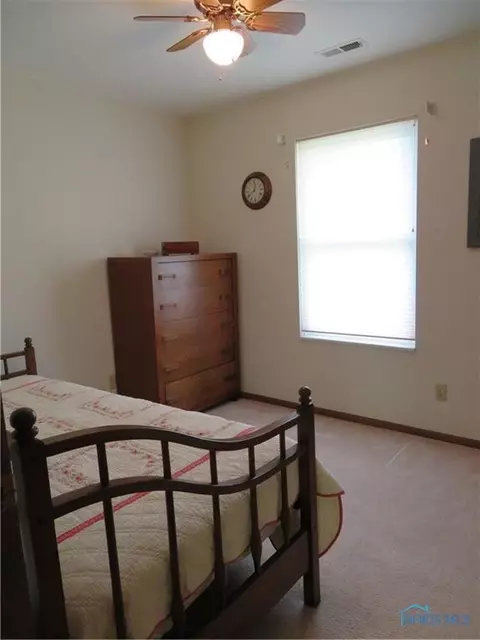 1513 Colonial Ln, Bryan, OH 43506 photo 21