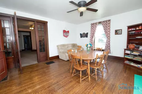 428 Cherry St, Findlay, OH 45840 photo 4