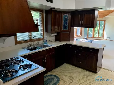 401 John St, Bryan, OH 43506 photo 2