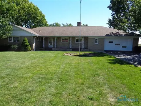 750 E Main St, Leipsic, OH 45856 photo 1
