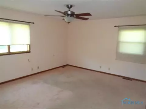 750 E Main St, Leipsic, OH 45856 photo 7