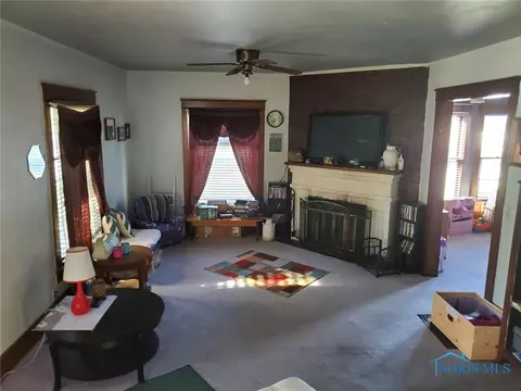 605 S Main St, Bryan, OH 43506 photo 5