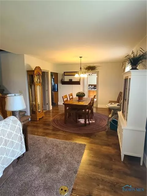 7869 County Rd E, Delta, OH 43515 photo 12