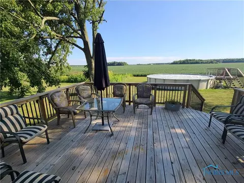 7869 County Rd E, Delta, OH 43515 photo 7