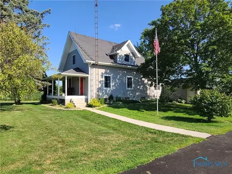 7869 County Rd E, Delta, OH 43515 photo 4