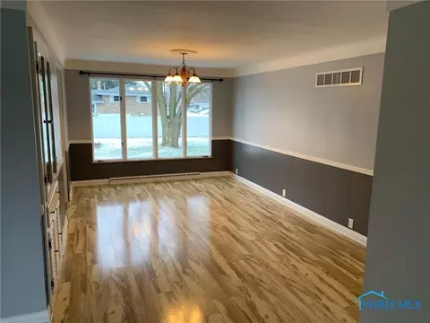 703 Avenue A, Bryan, OH 43506 photo 2