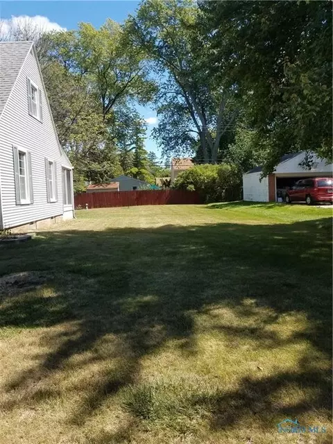 628 Richards Rd, Toledo, OH 43607 photo 5