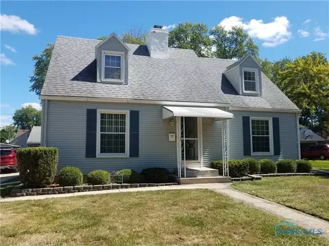 628 Richards Rd, Toledo, OH 43607 photo 2