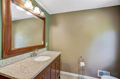 1033 Richards Rd, Toledo, OH 43607 photo 33
