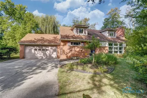 1033 Richards Rd, Toledo, OH 43607 photo 1