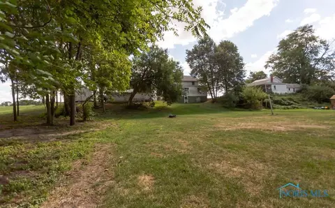 427 E Main St, Fayette, OH 43521 photo 42