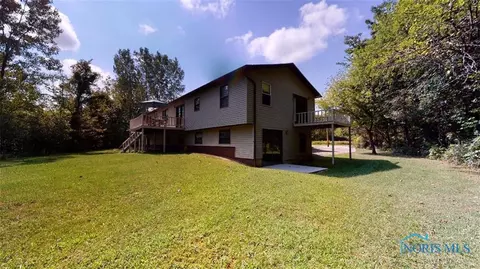 419 Easy St, Willard, OH 44890 photo 4