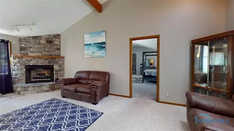 419 Easy St, Willard, OH 44890 photo 15