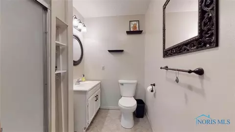 419 Easy St, Willard, OH 44890 photo 30