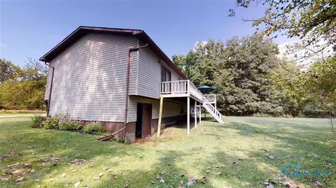 419 Easy St, Willard, OH 44890 photo 5