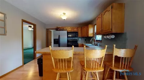 419 Easy St, Willard, OH 44890 photo 23