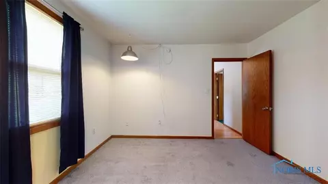 419 Easy St, Willard, OH 44890 photo 32