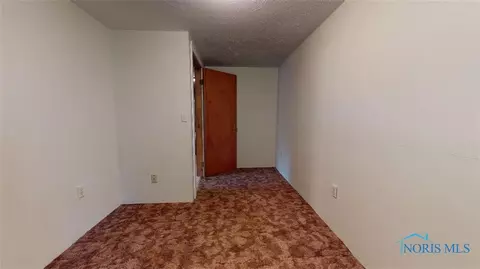 419 Easy St, Willard, OH 44890 photo 40