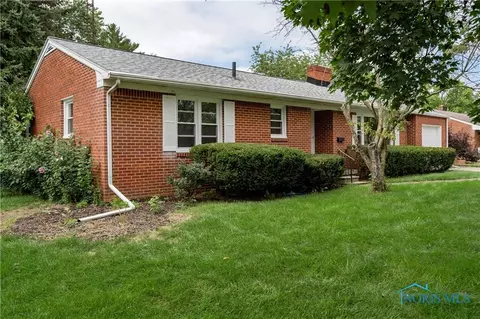 1017 Scribner St, Maumee, OH 43537 photo 3