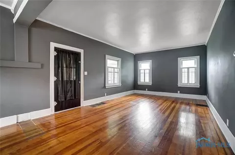 321 3rd St, Findlay, OH 45840 photo 6