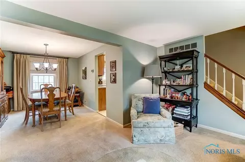2515 Springmill Rd, Findlay, OH 45840 photo 2