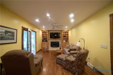 880 Maple Ln, Waterville, OH 43566 photo 15