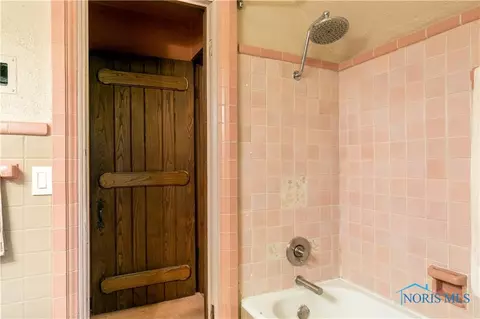 2124 Mount Vernon Ave, Toledo, OH 43607 photo 42
