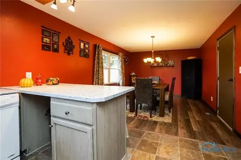 1004 Harmon St, Findlay, OH 45840 photo 9