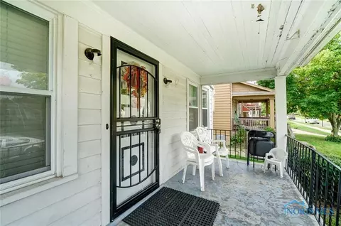 1930 Alvin St, Toledo, OH 43607 photo 2