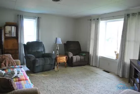 216 Cora St, Mccomb, OH 45858 photo 6