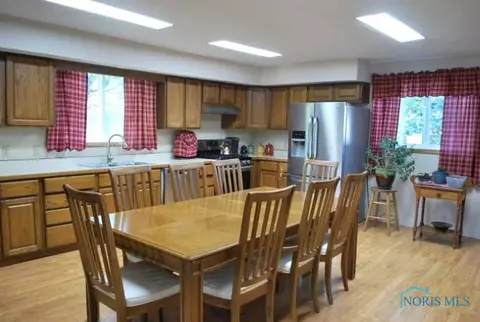 216 Cora St, Mccomb, OH 45858 photo 10