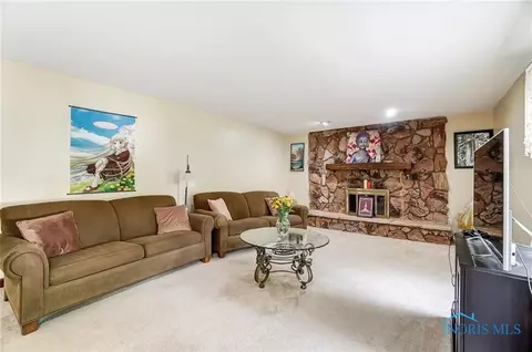 2318 Springmill Rd, Findlay, OH 45840 photo 15