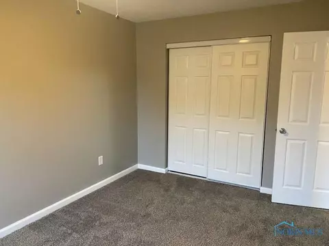 3926 Farmbrook Dr, Sylvania, OH 43560 photo 21