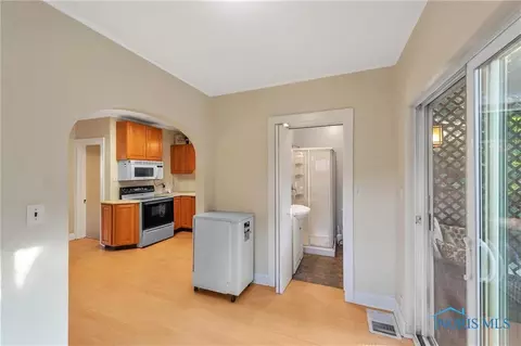 5833 Chippewa Rd, Toledo, OH 43613 photo 17
