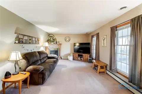 7692 Weston Rd, Custar, OH 43511 photo 3