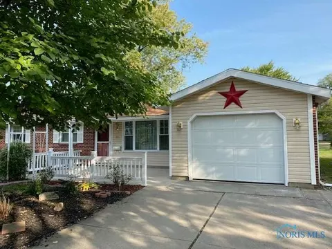 326 W Perry St, Bryan, OH 43506 photo 2