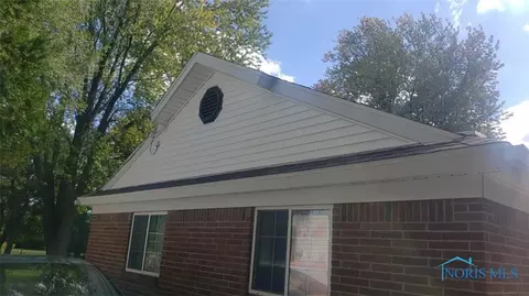 208 Independence Rd, Toledo, OH 43607 photo 14