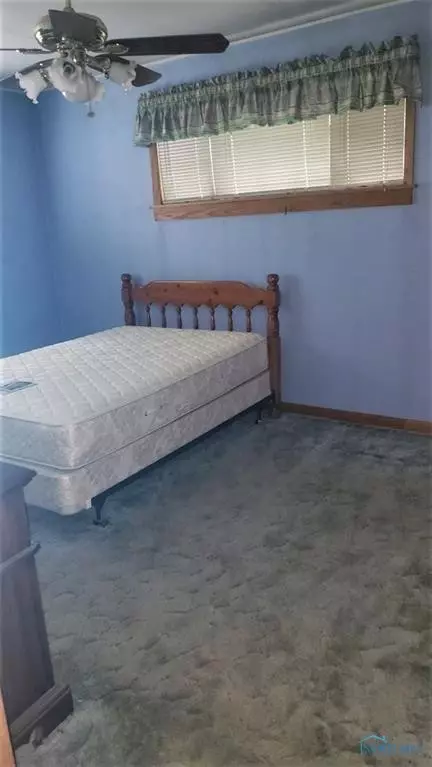 208 Independence Rd, Toledo, OH 43607 photo 13