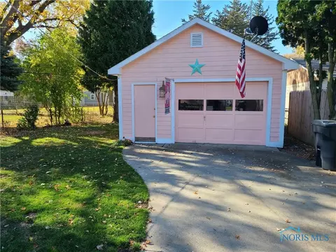1045 Scott St, Maumee, OH 43537 photo 21