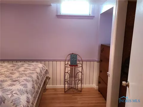 1045 Scott St, Maumee, OH 43537 photo 18