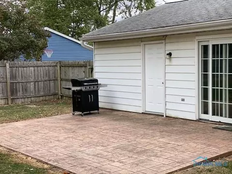 1101 E Wilson St, Bryan, OH 43506 photo 6