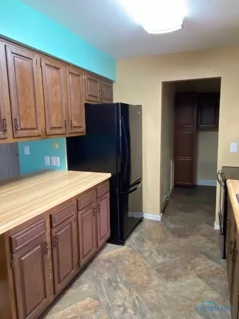 1101 E Wilson St, Bryan, OH 43506 photo 8