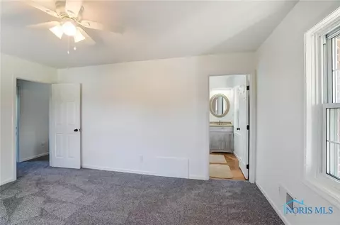 6726 Emch Rd, Walbridge, OH 43465 photo 25