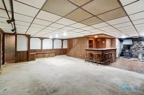6726 Emch Rd, Walbridge, OH 43465 photo 33