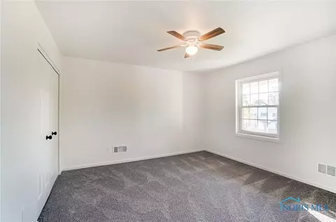 6726 Emch Rd, Walbridge, OH 43465 photo 28