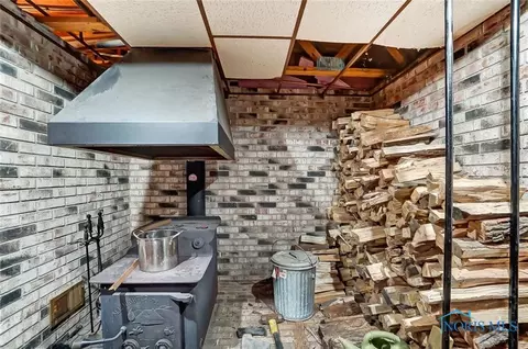 6726 Emch Rd, Walbridge, OH 43465 photo 35