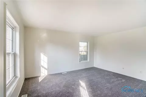 6726 Emch Rd, Walbridge, OH 43465 photo 5