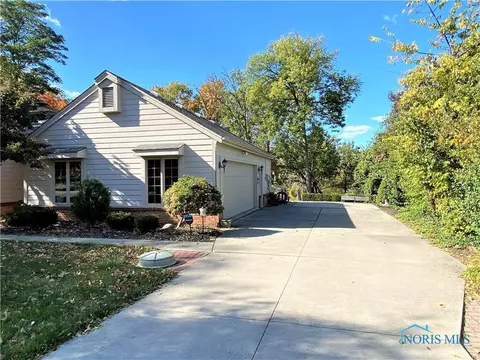 30521 E River Rd, Perrysburg, OH 43551 photo 3